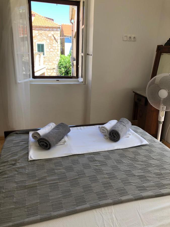 Apartment Estera Jelsa  Εξωτερικό φωτογραφία