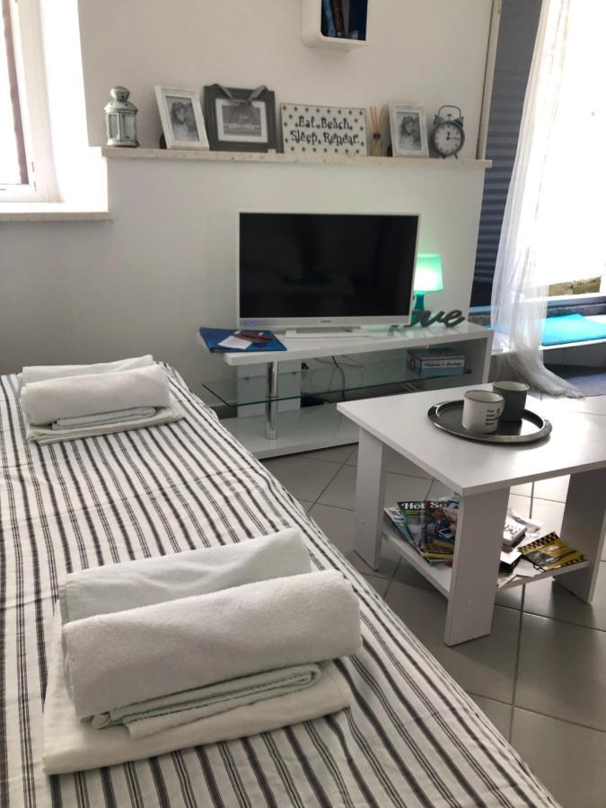 Apartment Estera Jelsa  Εξωτερικό φωτογραφία