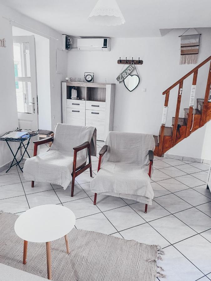 Apartment Estera Jelsa  Εξωτερικό φωτογραφία